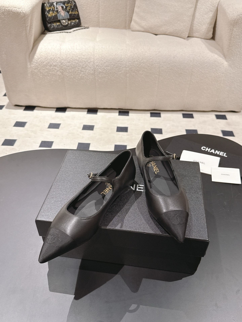 Ch**el flat shoes